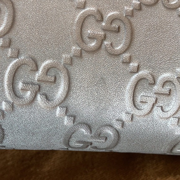 Authentic Gucci wallet - Picture 12 of 16